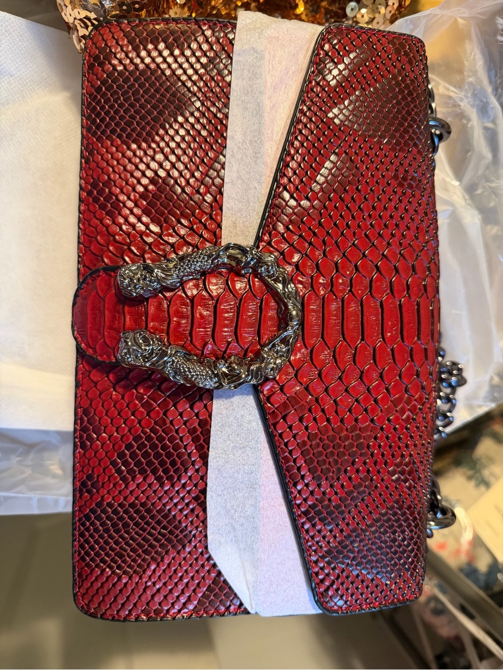 Red Python-Effect Chain Shoulder Bag - Picture 9 of 9